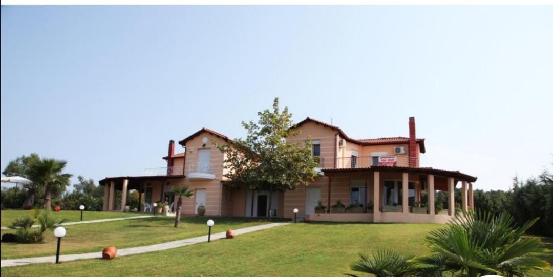 Wonderful Villa With Great View In Posidi-Kalandra Buitenkant foto