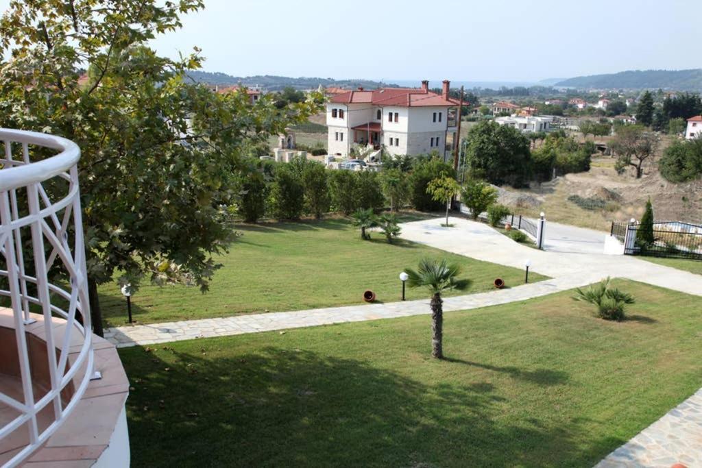 Wonderful Villa With Great View In Posidi-Kalandra Buitenkant foto