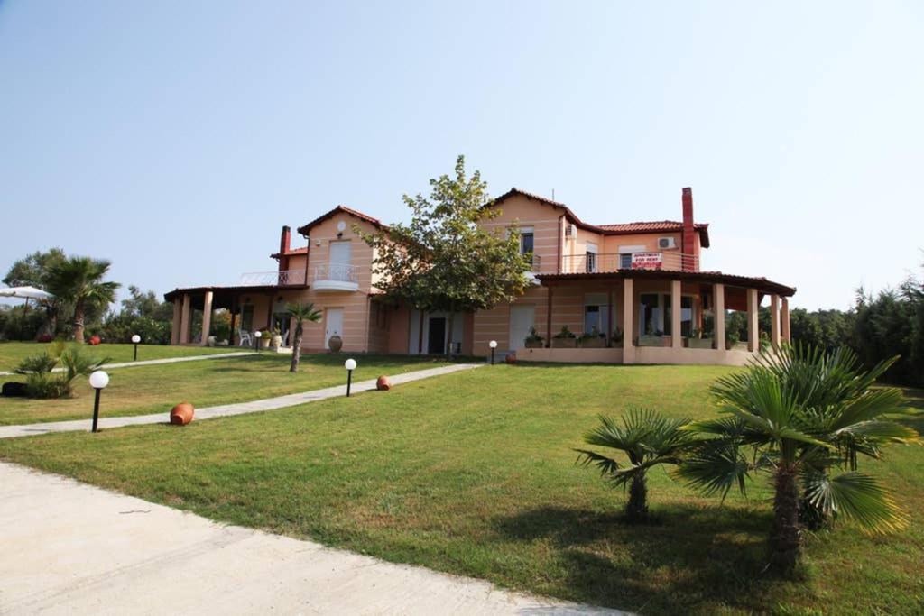 Wonderful Villa With Great View In Posidi-Kalandra Buitenkant foto